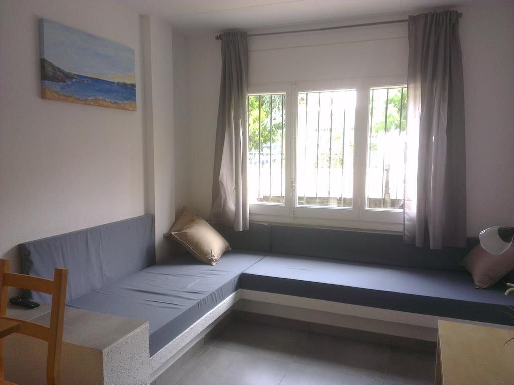 Apartaments La Riera Roses Extérieur photo