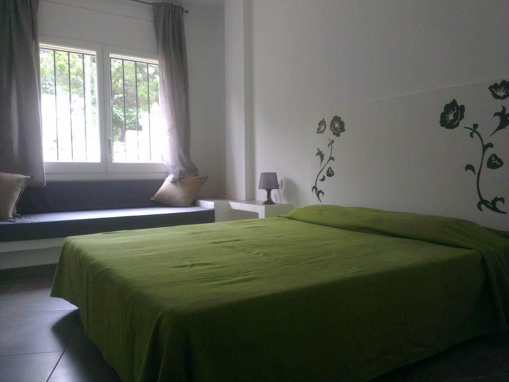 Apartaments La Riera Roses Extérieur photo